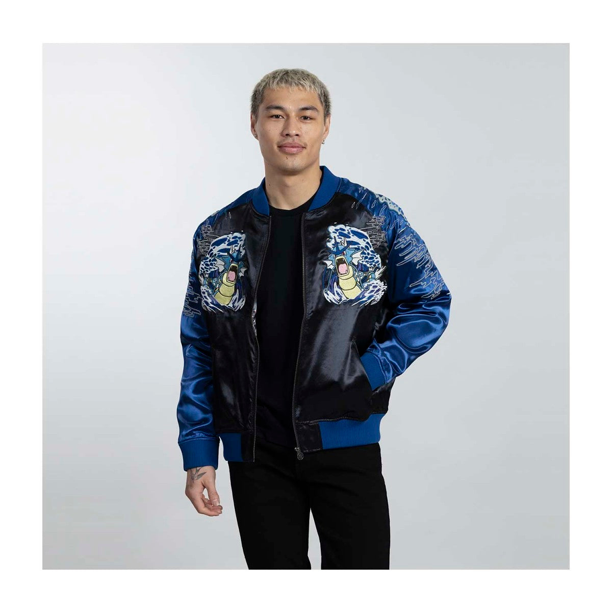 Gyarados Souvenir Jacket - Adulto