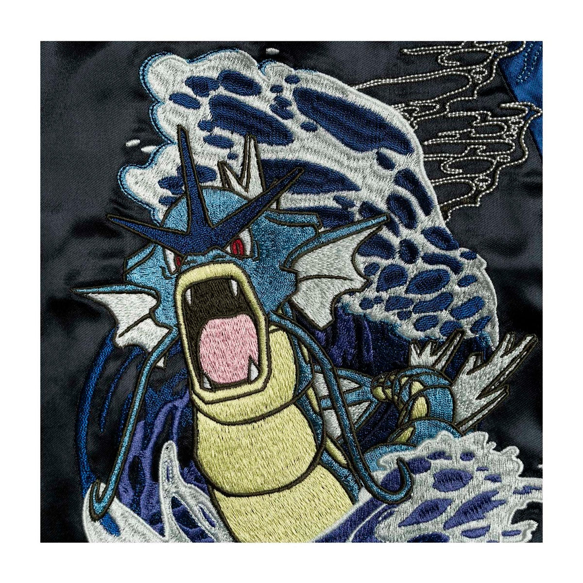 Gyarados Souvenir Jacket - Adulto