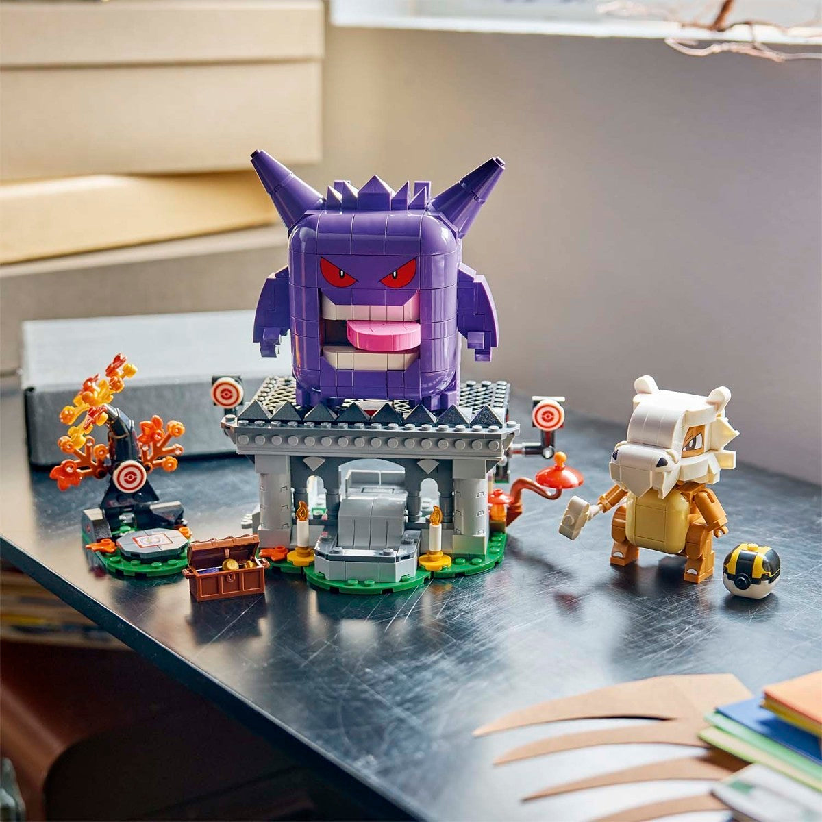 [Pre Orden] LEGO® Pokémon™ SMART Play™: Cubone and Gengar’s Spooky Showdown