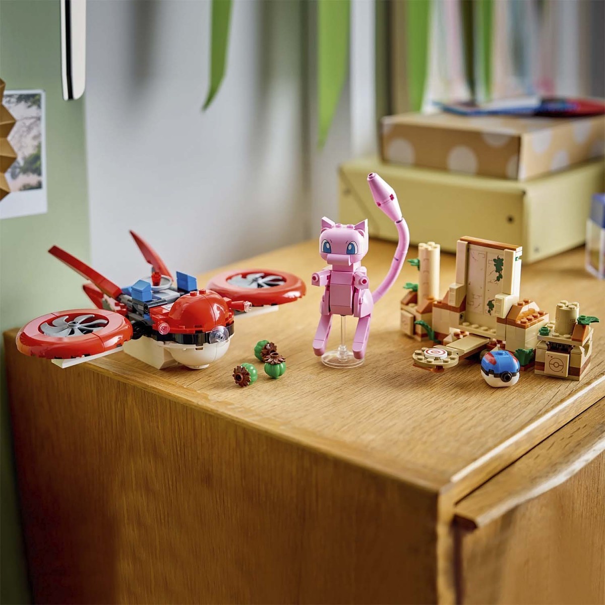 [Pre Orden] LEGO® Pokémon™ SMART Play™: Drone Search for Mythical Mew