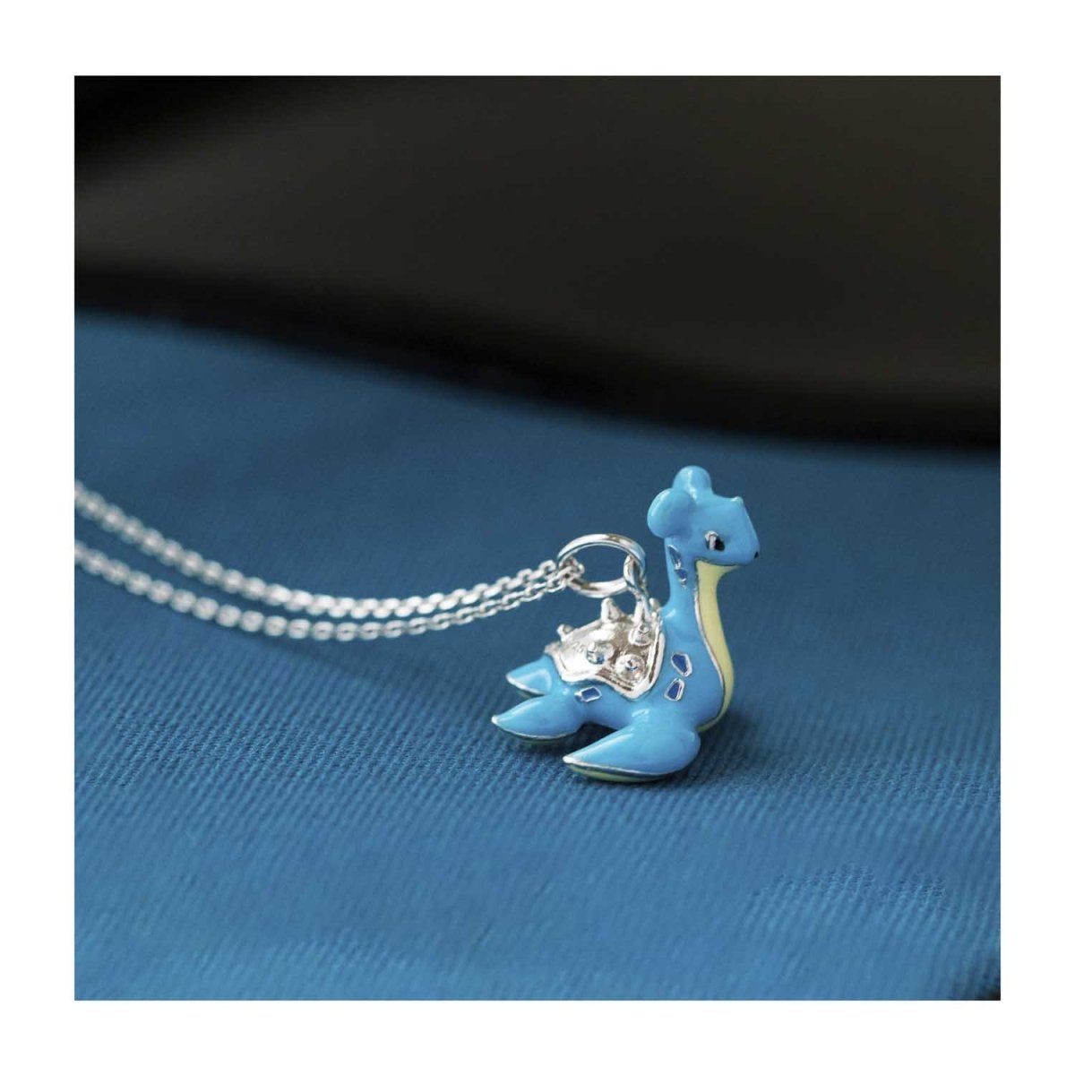 Collar de plata de ley Lapras